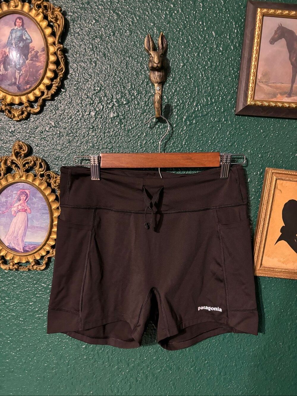Patagonia Black Compression Shorts High Rise Sz Small